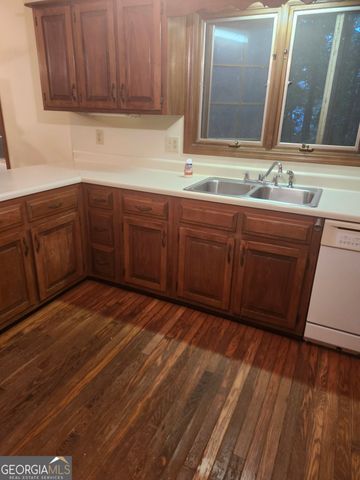 3916 Champagne Drive, Jonesboro, GA 30236