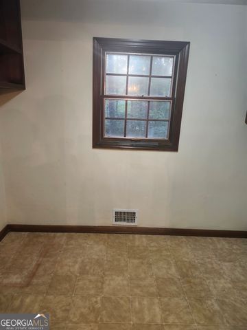 3916 Champagne Drive, Jonesboro, GA 30236