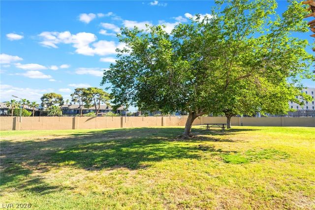 3975 Torsby Place, Las Vegas, NV 89119