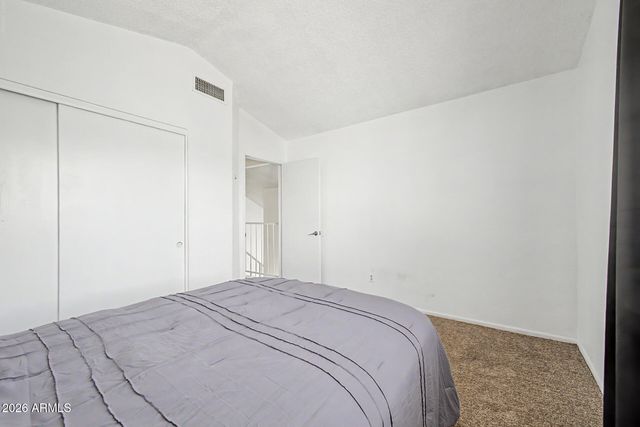 8854 W FAIRMOUNT Avenue, Phoenix, AZ 85037
