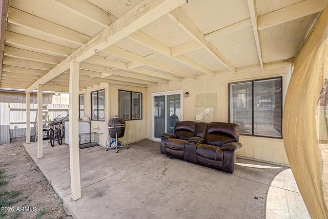 8854 W FAIRMOUNT Avenue, Phoenix, AZ 85037