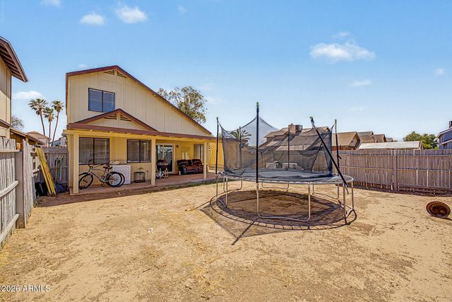8854 W FAIRMOUNT Avenue, Phoenix, AZ 85037