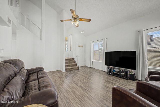 8854 W FAIRMOUNT Avenue, Phoenix, AZ 85037