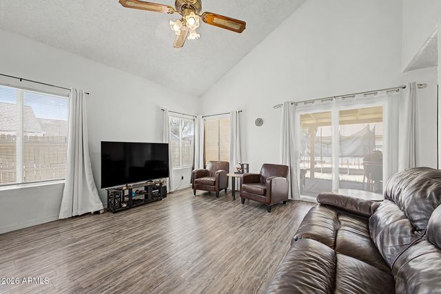 8854 W FAIRMOUNT Avenue, Phoenix, AZ 85037