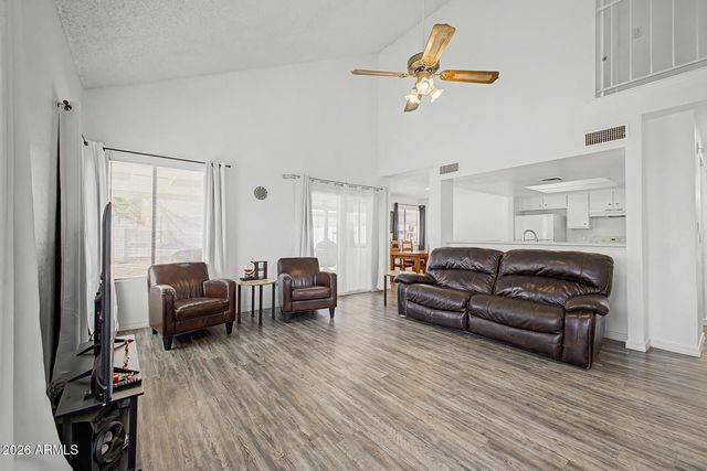 8854 W FAIRMOUNT Avenue, Phoenix, AZ 85037
