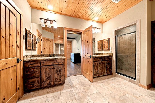 8726 Toler Pointe, Larue, TX 75770