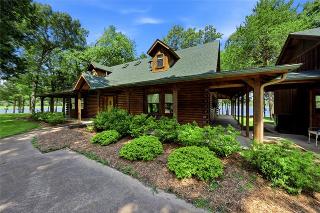 8726 Toler Pointe, Larue, TX 75770