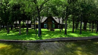 8726 Toler Pointe, Larue, TX 75770