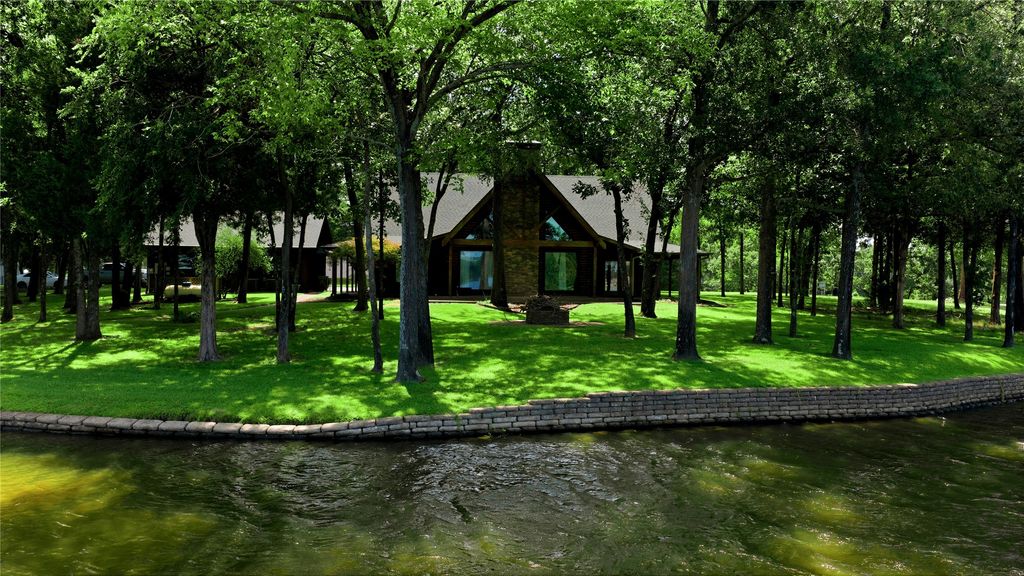 8726 Toler Pointe, Larue, TX 75770