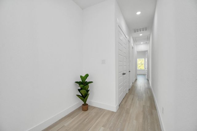 3330 Francis Street AB, Houston, TX 77004