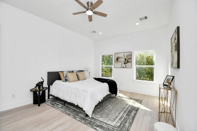 3330 Francis Street AB, Houston, TX 77004