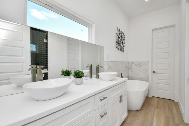 3330 Francis Street AB, Houston, TX 77004