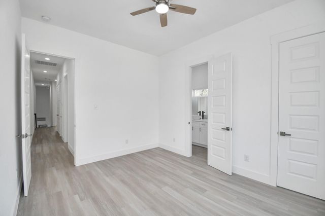 3330 Francis Street AB, Houston, TX 77004