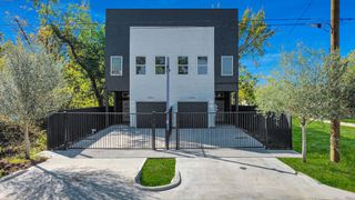 3330 Francis Street AB, Houston, TX 77004