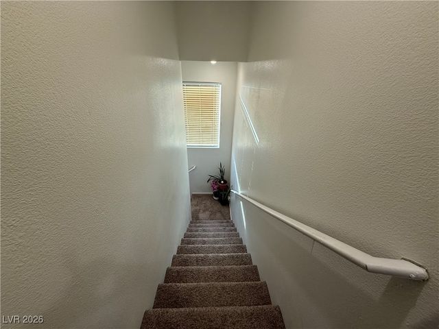 2078 Sandy Lane, Las Vegas, NV 89115