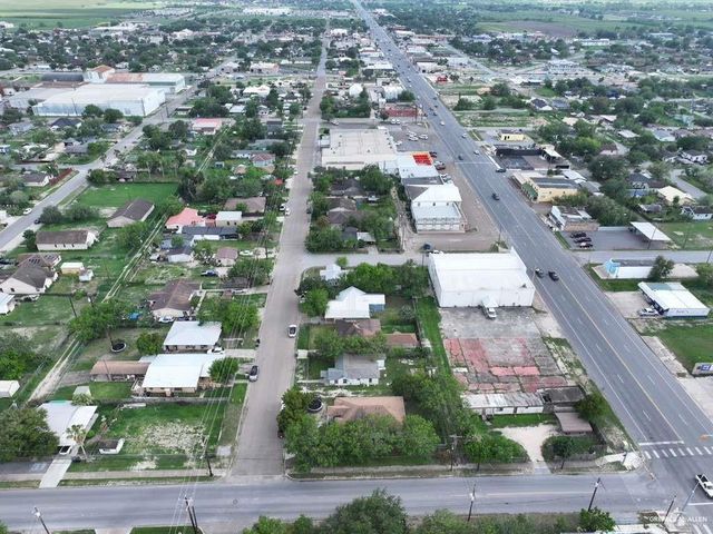 815 Extrumberto Solis Road, Elsa, TX 78543