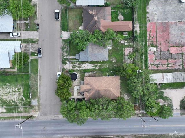 815 Extrumberto Solis Road, Elsa, TX 78543