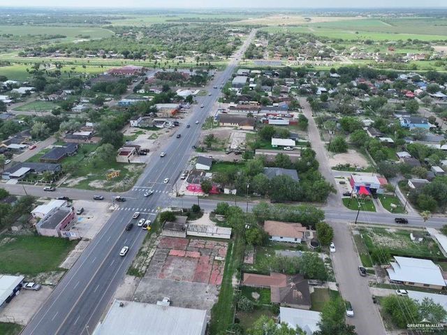 815 Extrumberto Solis Road, Elsa, TX 78543