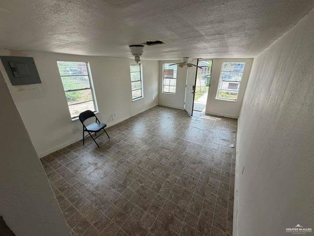 815 Extrumberto Solis Road, Elsa, TX 78543