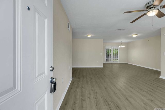 12907 WAYNESBORO ST, San Antonio, TX 78233