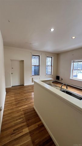 74 North Street 3, Newburgh, NY 12550