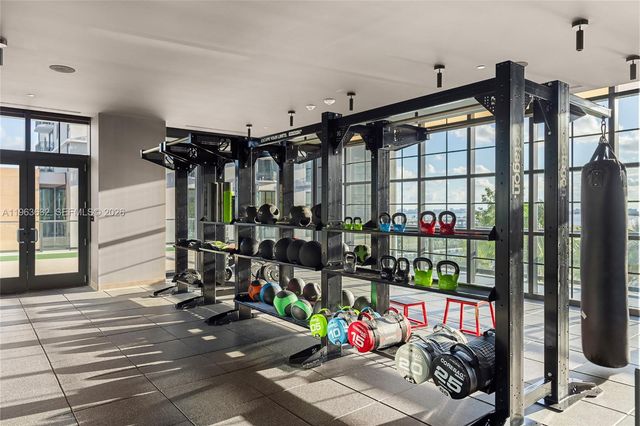 159 NE 6th St 4010, Miami, FL 33132