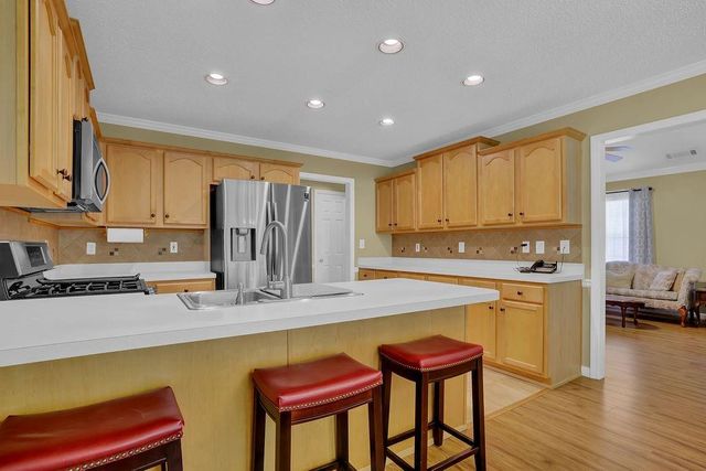 2416 Hurt SW Road, Marietta, GA 30008