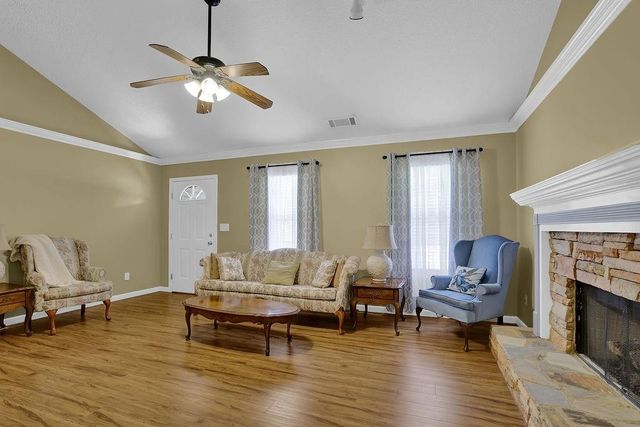 2416 Hurt SW Road, Marietta, GA 30008