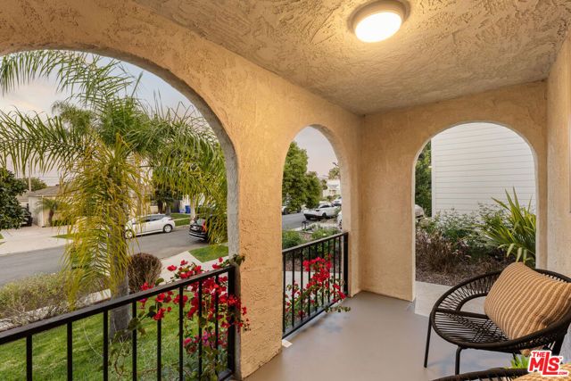 8309 Regis Way, Los Angeles, CA 90045