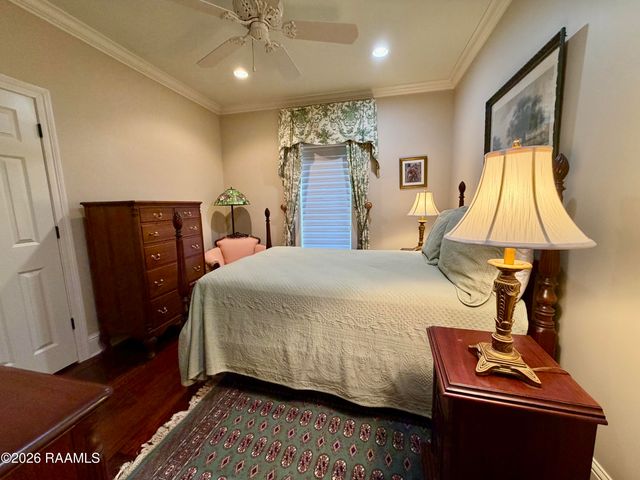 7 Steamboat Bnd Bend, New Iberia, LA 70563