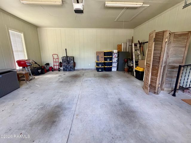 7 Steamboat Bnd Bend, New Iberia, LA 70563