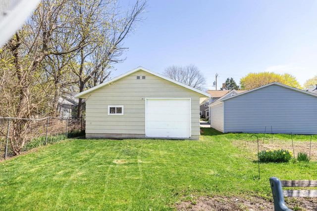341 ROSALIA STREET, Oshkosh, WI 54901