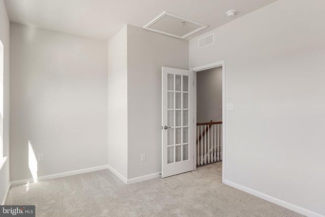 10 SIDNEY LANE, Stratford, NJ 08084