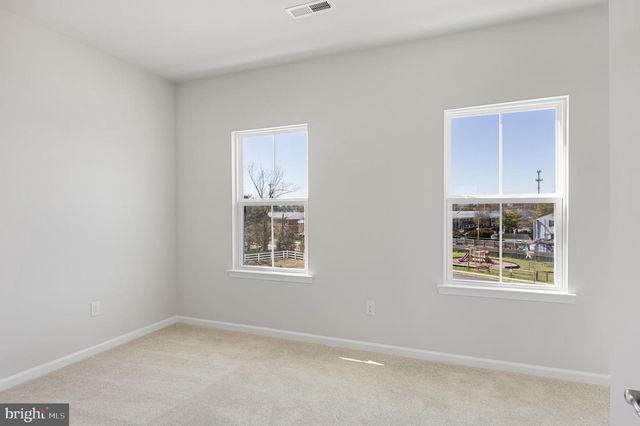 10 SIDNEY LANE, Stratford, NJ 08084