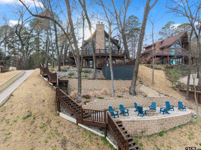345 E El Dorado Dr, Scroggins, TX 75480