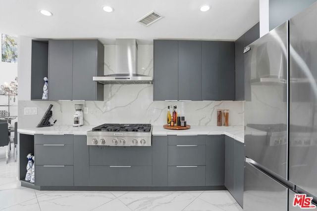 7600 Southby Drive, West Hills, CA 91304