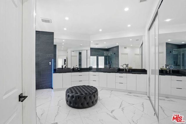 7600 Southby Drive, West Hills, CA 91304