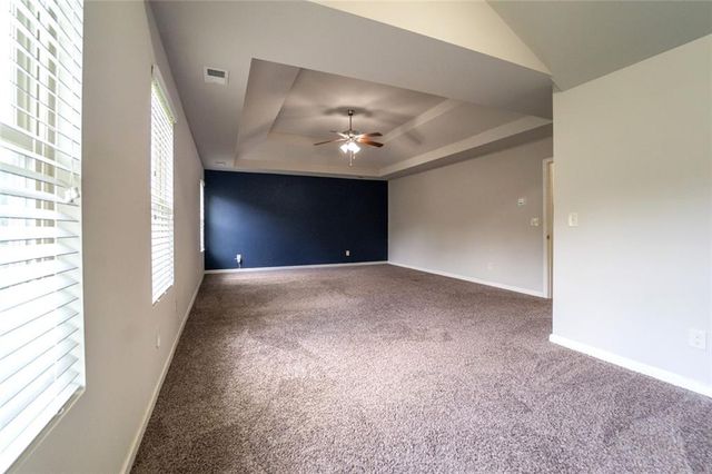 5235 Cantbury Way, Atlanta, GA 30349