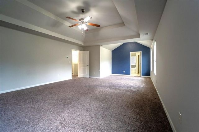 5235 Cantbury Way, Atlanta, GA 30349
