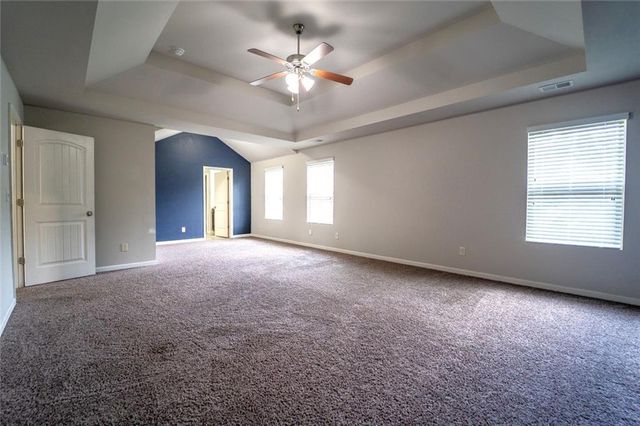 5235 Cantbury Way, Atlanta, GA 30349