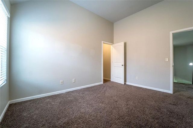 5235 Cantbury Way, Atlanta, GA 30349