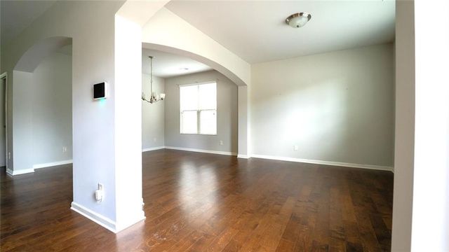 5235 Cantbury Way, Atlanta, GA 30349
