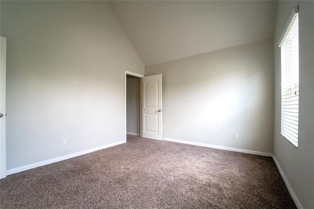 5235 Cantbury Way, Atlanta, GA 30349