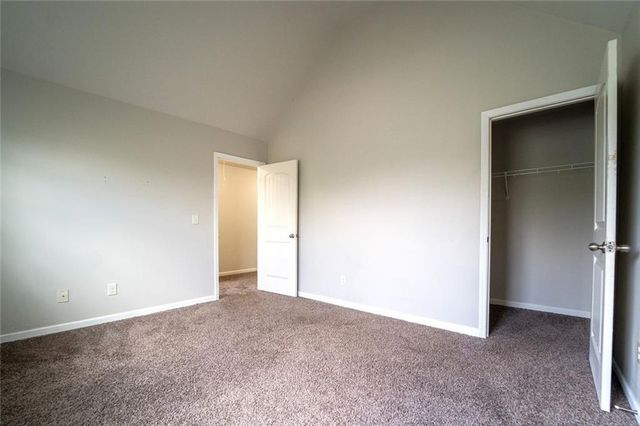 5235 Cantbury Way, Atlanta, GA 30349