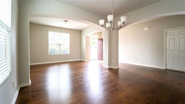 5235 Cantbury Way, Atlanta, GA 30349