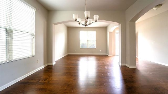 5235 Cantbury Way, Atlanta, GA 30349