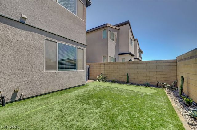 2687 Chance Canyon Street, Henderson, NV 89044