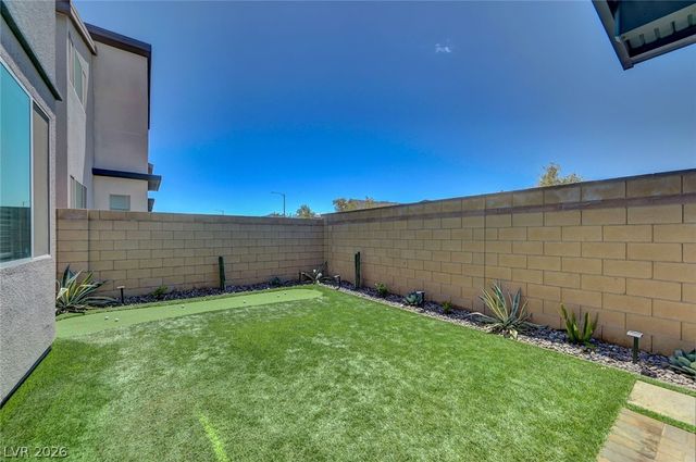 2687 Chance Canyon Street, Henderson, NV 89044