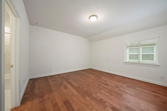 6 Clearview Terrace Place, Tomball, TX 77375