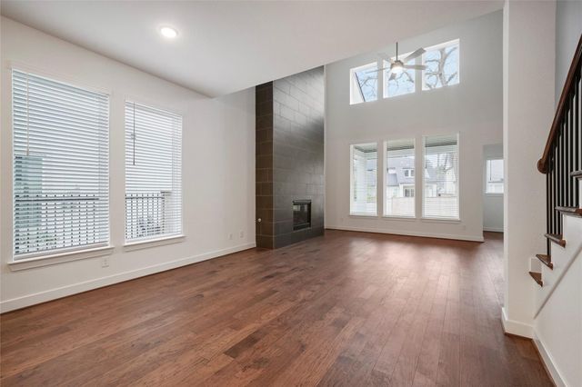6 Clearview Terrace Place, Tomball, TX 77375